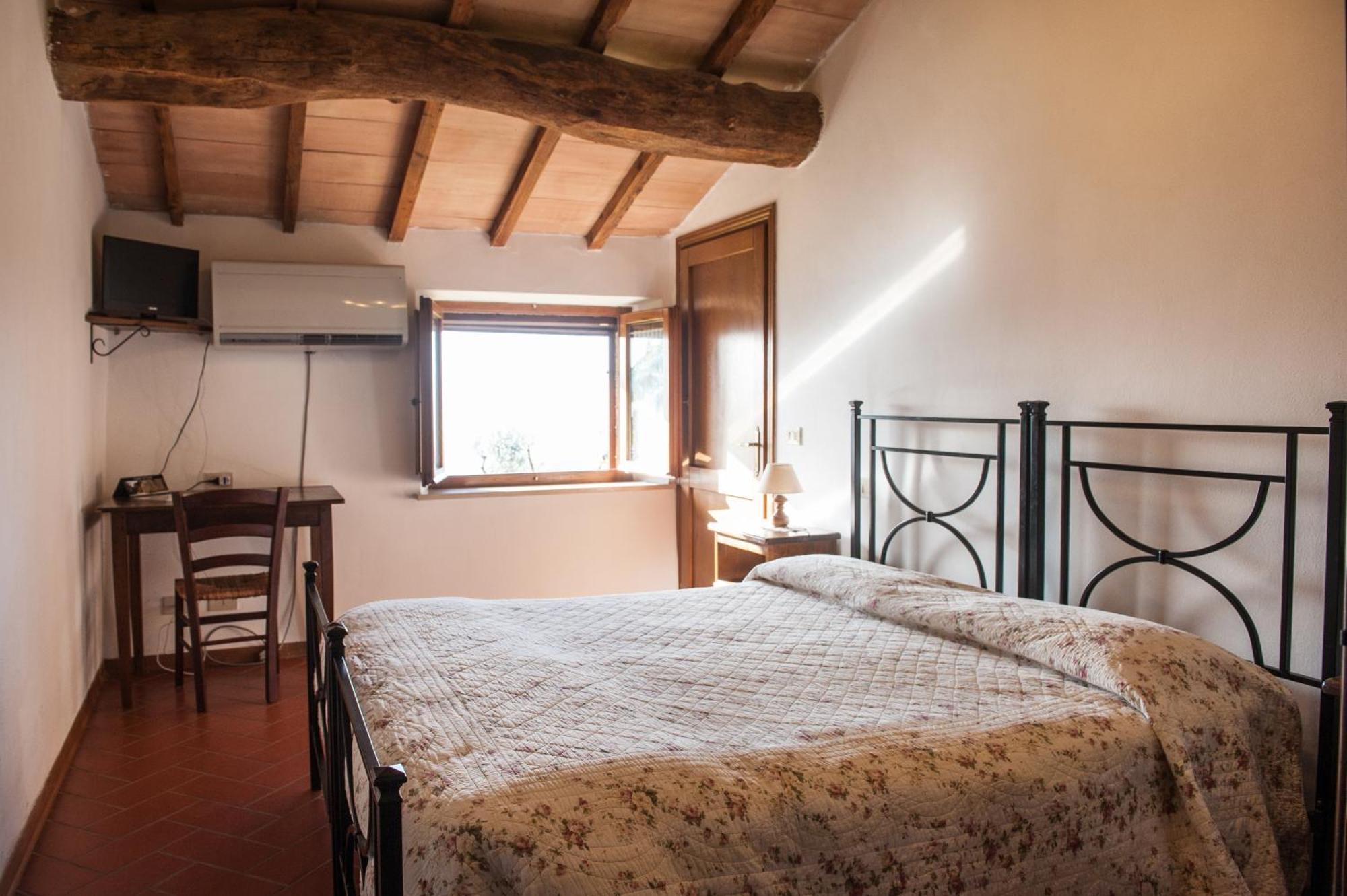 Poggio Al Vento Guest House กัสตีลีโยเน ดิ ออร์ชา ภายนอก รูปภาพ