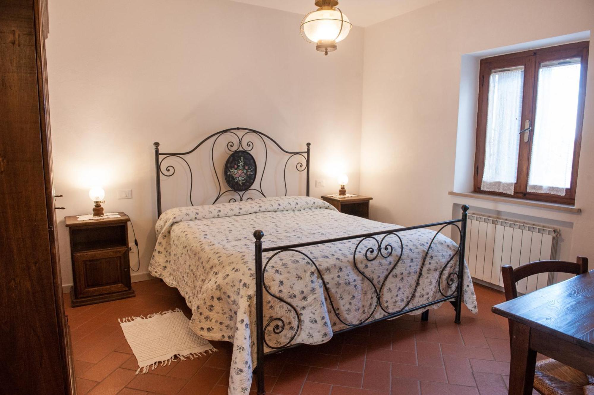 Poggio Al Vento Guest House กัสตีลีโยเน ดิ ออร์ชา ภายนอก รูปภาพ